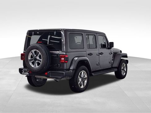 Used 2021 Jeep Wrangler Unlimited Sahara w/ Uconnect 4C Nav & Sound Group image 8