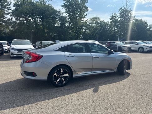 Used 2016 Honda Civic Touring image 28
