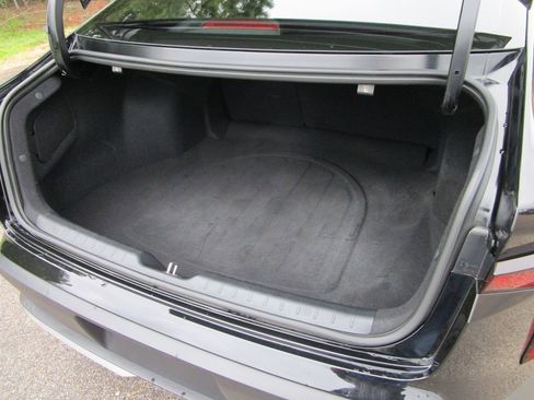 Used 2025 Kia K4 EX image 11