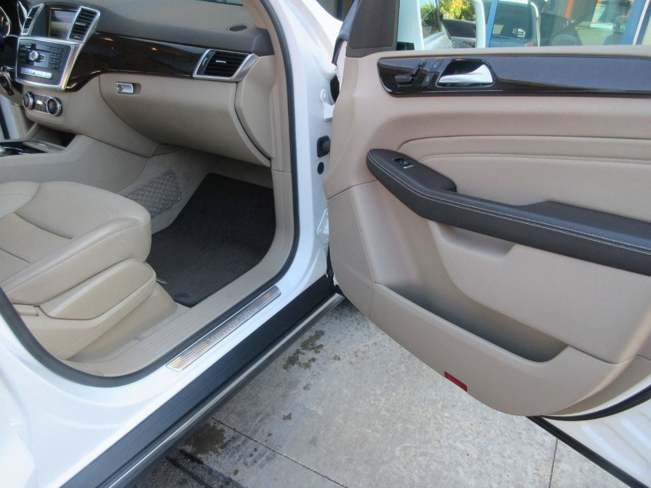 Used 2015 Mercedes-Benz ML 350 4MATIC image 20