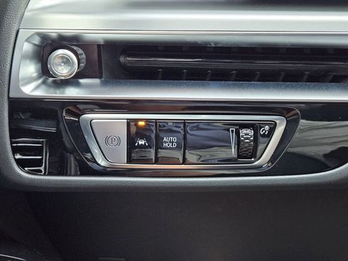 New 2026 Cadillac Lyriq Premium Sport image 20