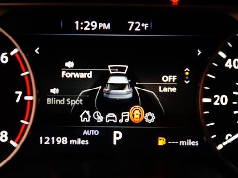 Certified 2023 Nissan Rogue SV AWD/4WD image 15