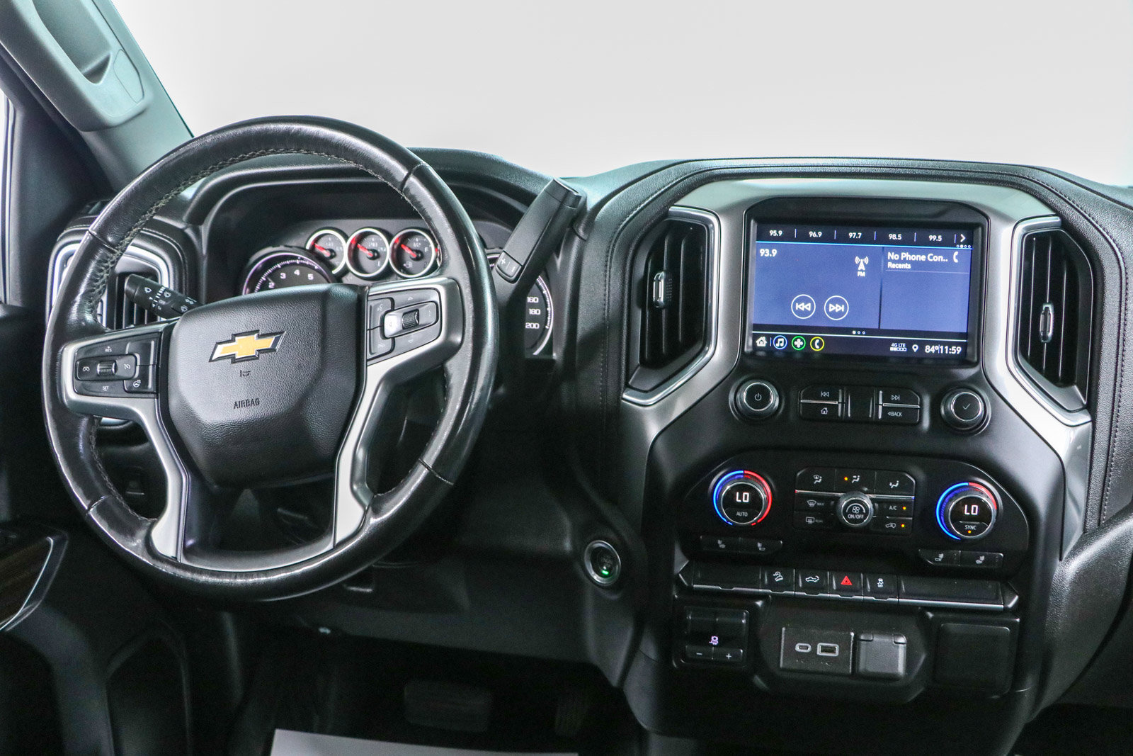 Used 2023 Chevrolet Silverado 2500 LT w/ Convenience Package AWD/4WD image 19