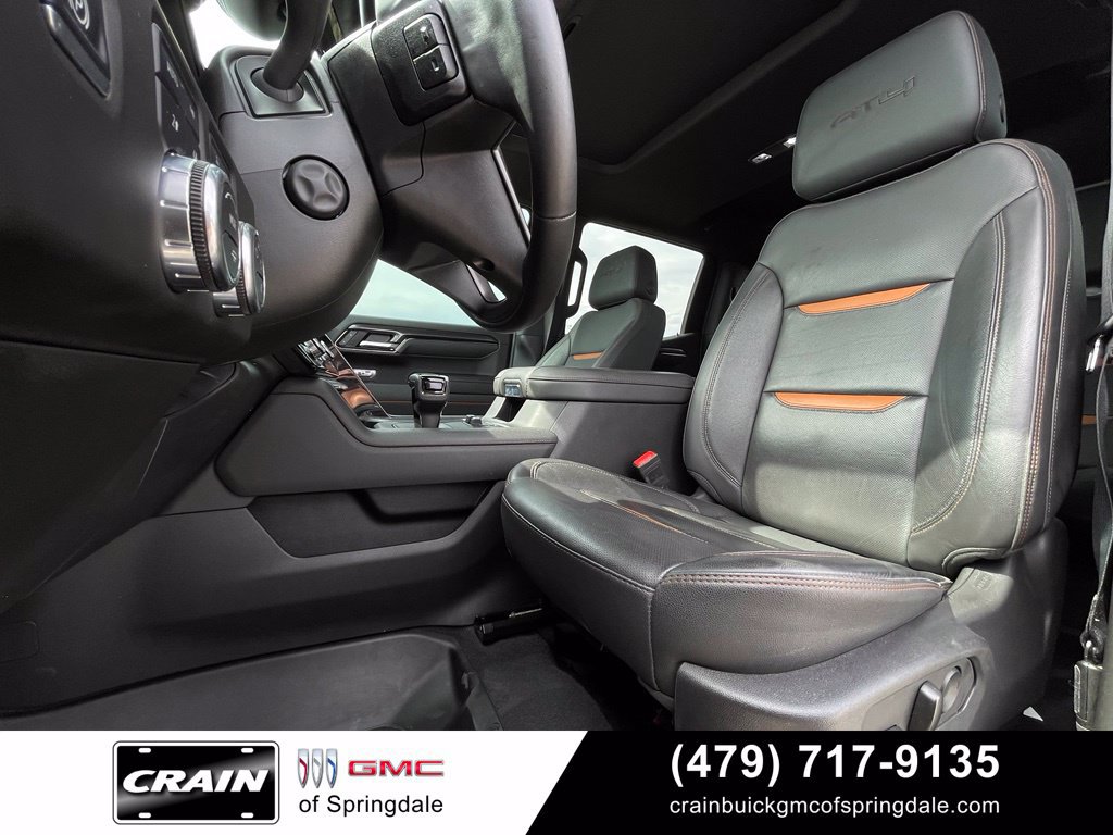 Used 2025 GMC Sierra 1500 AT4 w/ AT4 Premium Package AWD/4WD image 24