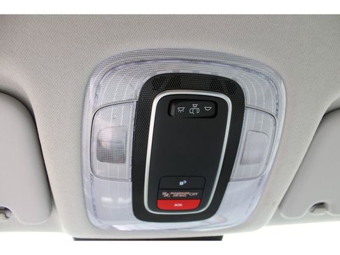 Used 2024 Hyundai Kona SEL image 31