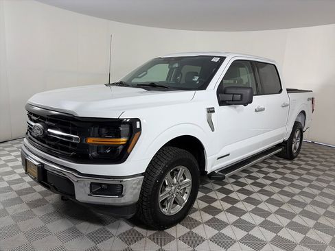 Certified 2024 Ford F150 XLT w/ Mobile Office Package image 3