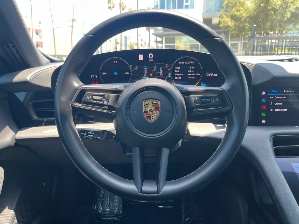 Used 2023 Porsche Taycan RWD image 19