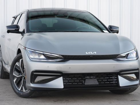 Used 2023 Kia EV6 GT-Line w/ GT-Line Suede Seat Package image 2