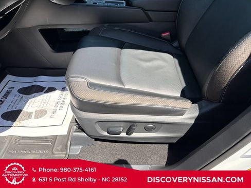 Certified 2024 Nissan Pathfinder SL FWD image 12