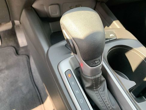 Certified 2024 Chevrolet Trax LS w/ LS Convenience Package FWD image 15