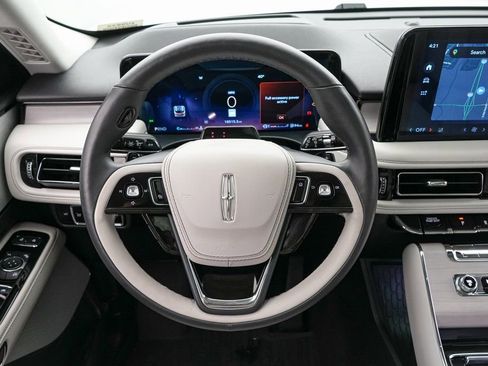 Used 2025 Lincoln Aviator Reserve w/ Equipment Group 201A image 14