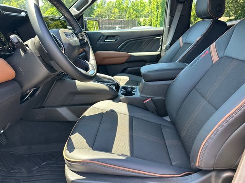 New 2026 GMC Canyon AT4 AWD/4WD image 10