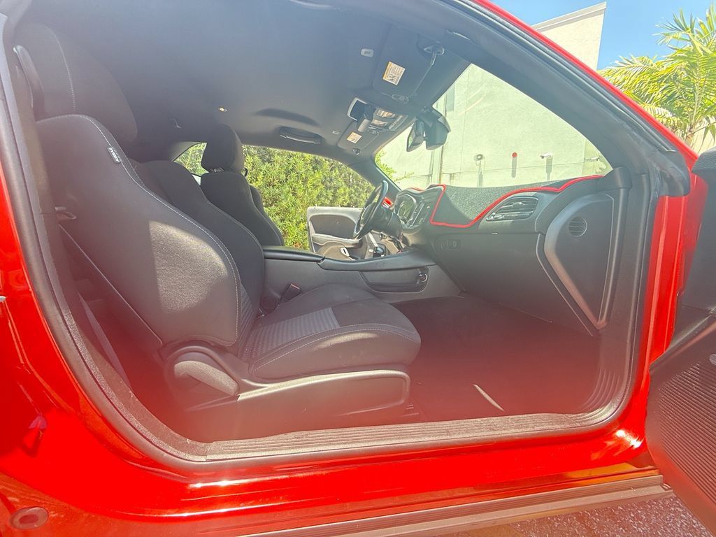 Used 2023 Dodge Challenger GT RWD image 29