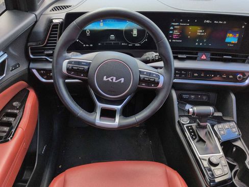 Used 2024 Kia Sportage SX image 25