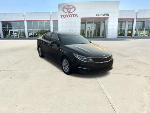 Used 2018 Kia Optima LX w/ 17" Alloy Wheels Package FWD image 33