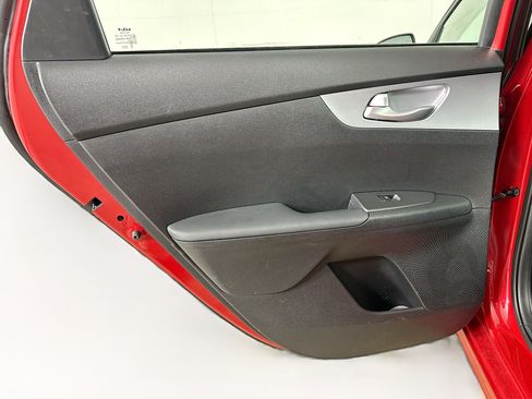 Used 2024 Kia Forte LXS FWD image 25