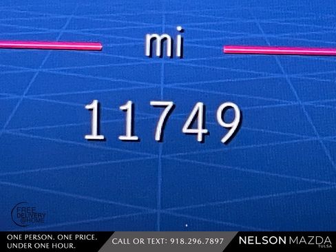 Used 2024 Mercedes-Benz GLC 300 4MATIC image 26