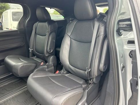 Used 2026 Toyota Sienna XLE Woodland Edition AWD/4WD image 12