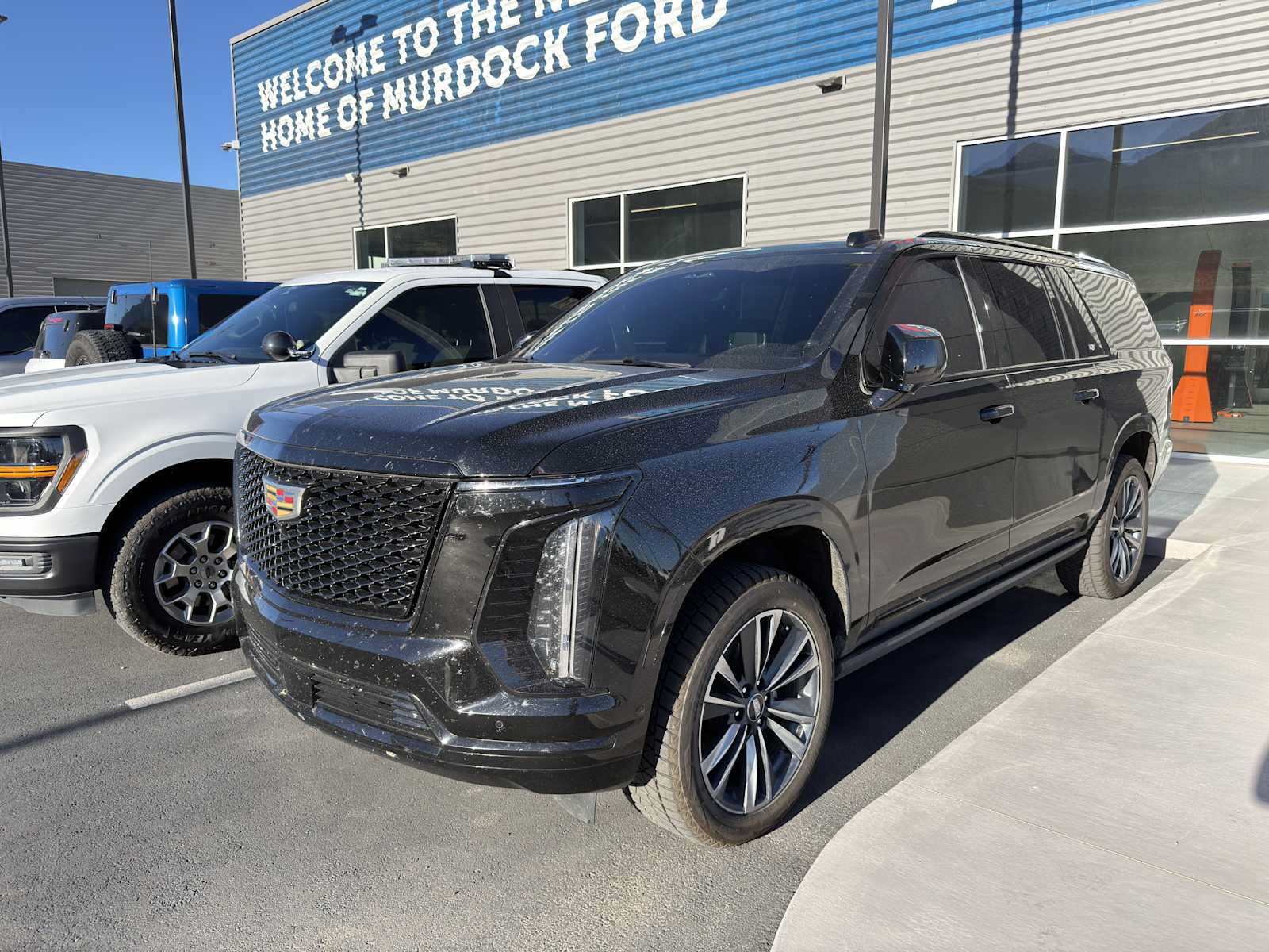Used 2025 Cadillac Escalade ESV Sport w/ LPO, Floor Liner Package AWD/4WD image 1