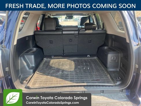 Used 2023 Toyota 4Runner TRD Off-Road Premium AWD/4WD image 12