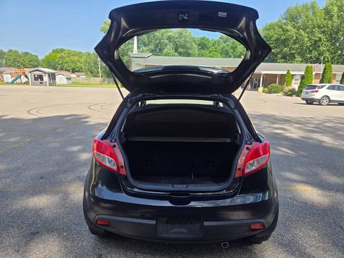 Used 2012 MAZDA MAZDA2 Touring FWD image 36