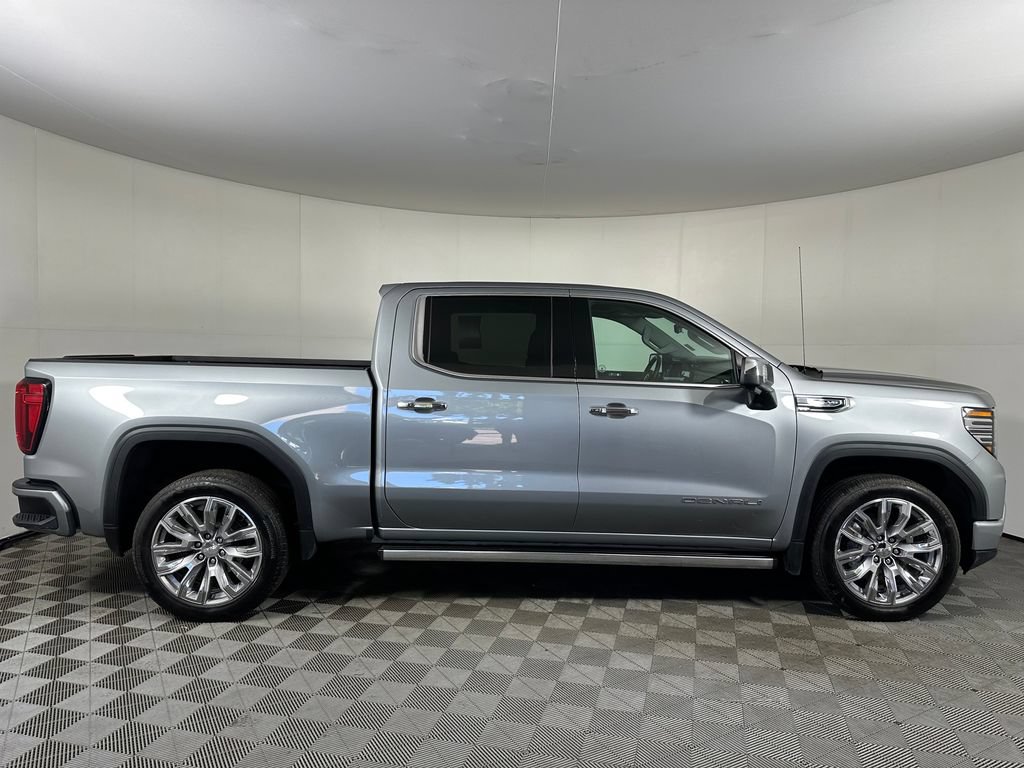 Used 2025 GMC Sierra 1500 Denali w/ Denali Reserve Package AWD/4WD image 6