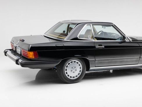 Used 1989 Mercedes-Benz 560 SL image 31