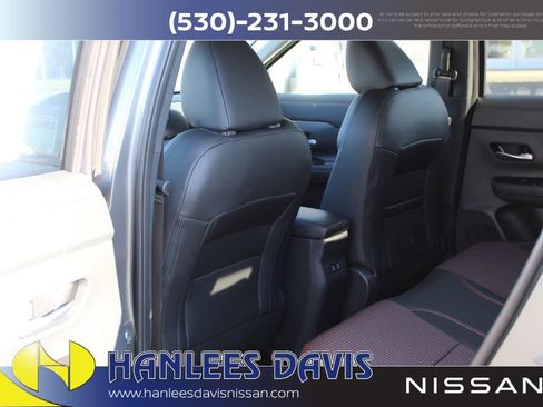 New 2026 Nissan Kicks SR image 14