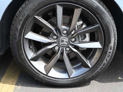 Used 2021 Honda Civic EX image 11