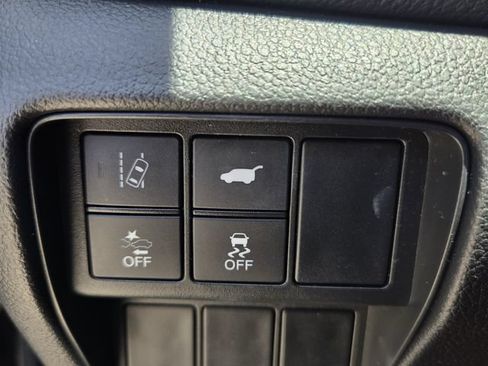 Used 2017 Honda CR-V Touring image 25