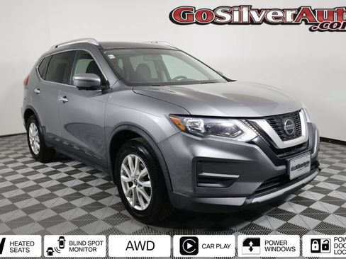 Used 2018 Nissan Rogue SV w/ Premium Package AWD/4WD image 1