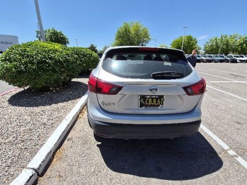 Used 2018 Nissan Rogue Sport S w/ S Appearance Package FWD image 26