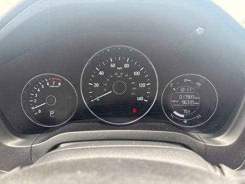 Certified 2018 Honda HR-V EX image 16