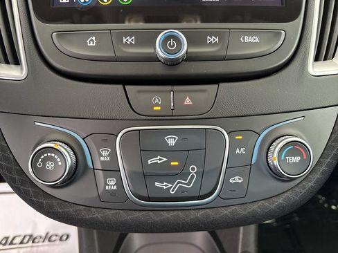 New 2025 Chevrolet Malibu RS FWD image 23