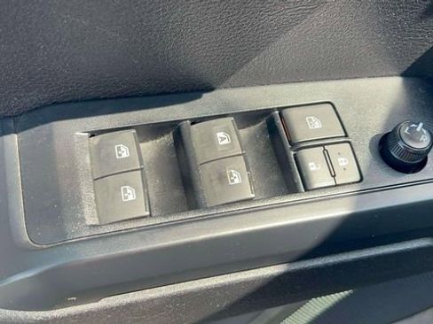 Used 2023 Toyota Tacoma SR w/ SR Convenience Package RWD image 22