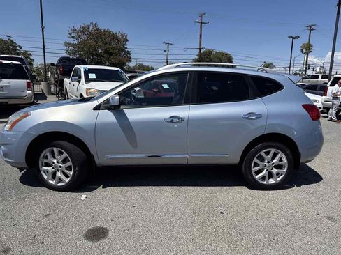 Used 2013 Nissan Rogue SL FWD image 5