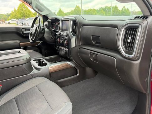 Used 2019 Chevrolet Silverado 1500 RST AWD/4WD image 10