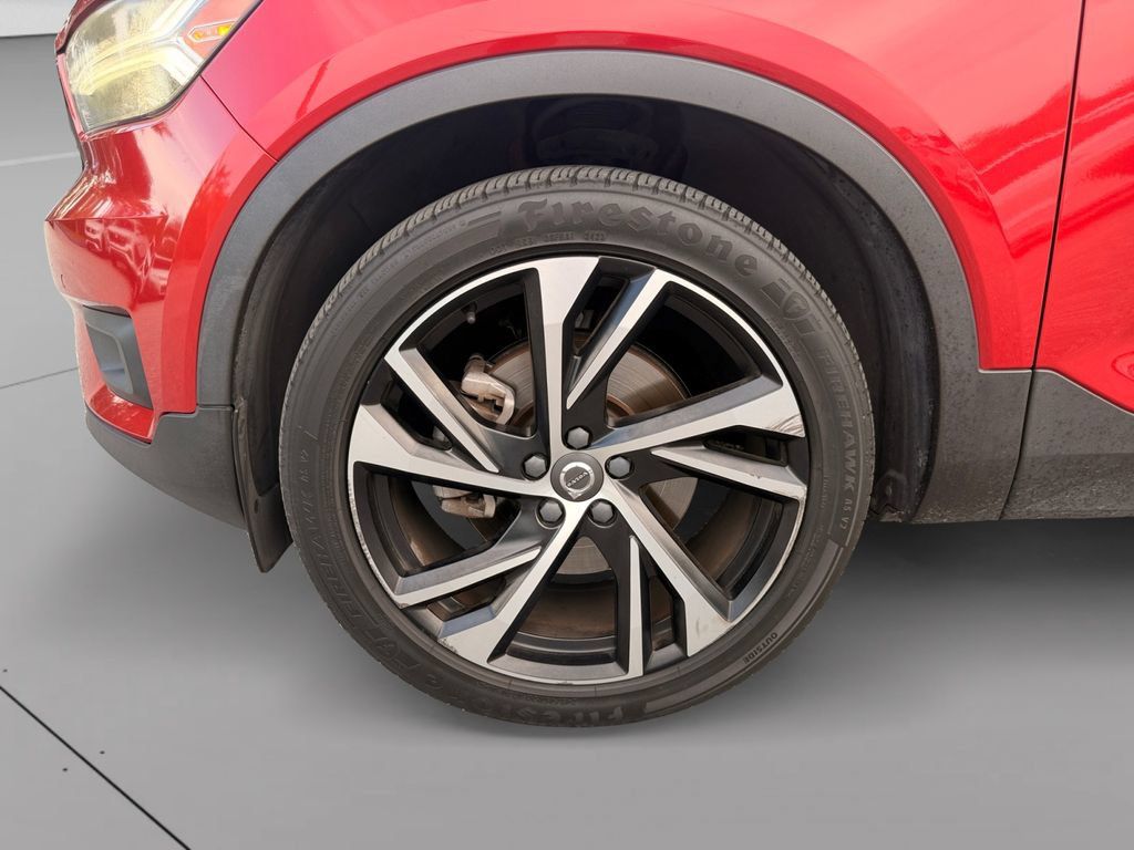 Used 2020 Volvo XC40 T5 R-Design w/ Protection Package Premier AWD/4WD image 33