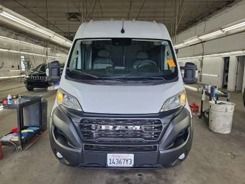 Used 2025 RAM ProMaster 2500 w/ Convenience Group FWD image 6