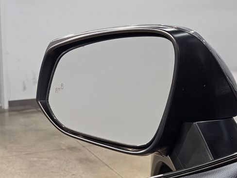 Used 2022 Toyota RAV4 XLE Premium FWD image 22