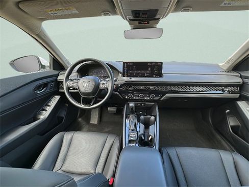 Used 2025 Honda Accord EX-L image 25