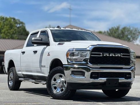 Used 2021 RAM 2500 Tradesman AWD/4WD image 3