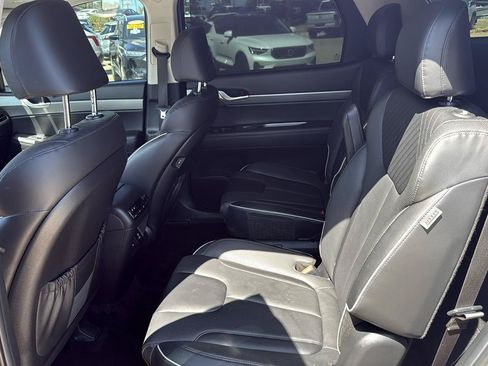 Used 2025 Hyundai Palisade SEL AWD/4WD image 48