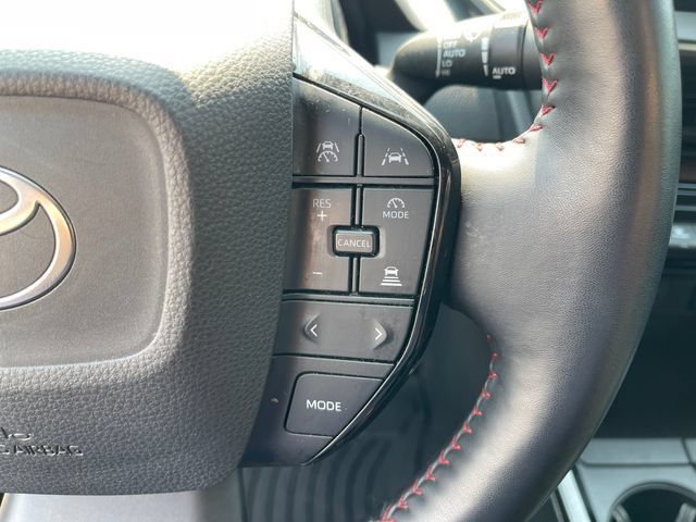 Used 2023 Toyota Prius Prime FWD image 31