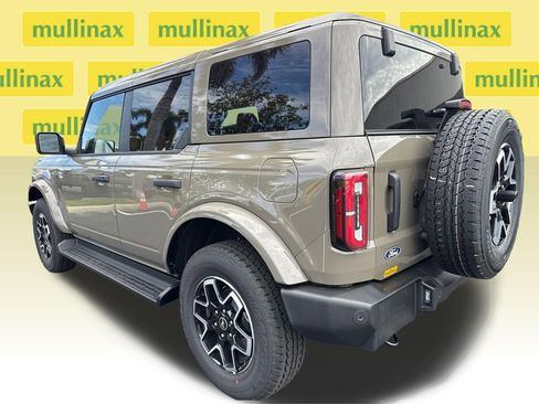 New 2026 Ford Bronco Outer Banks AWD/4WD image 4