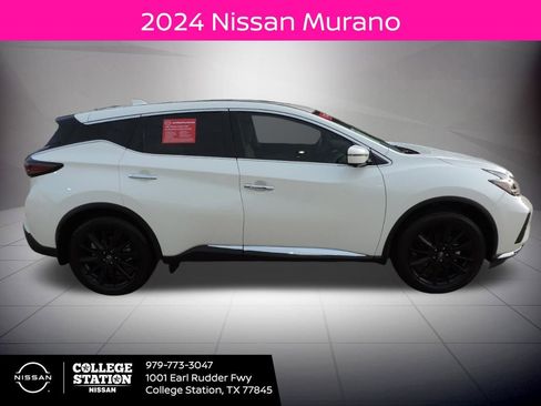 Used 2024 Nissan Murano SL image 2