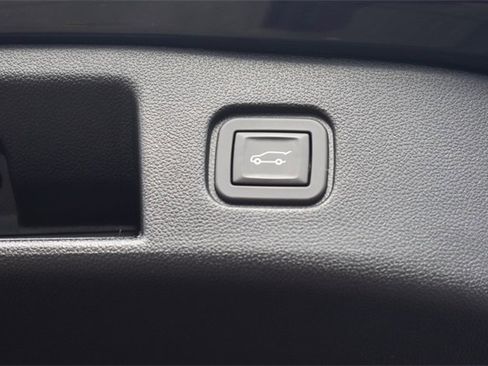 Certified 2024 Chevrolet Blazer EV LT image 19