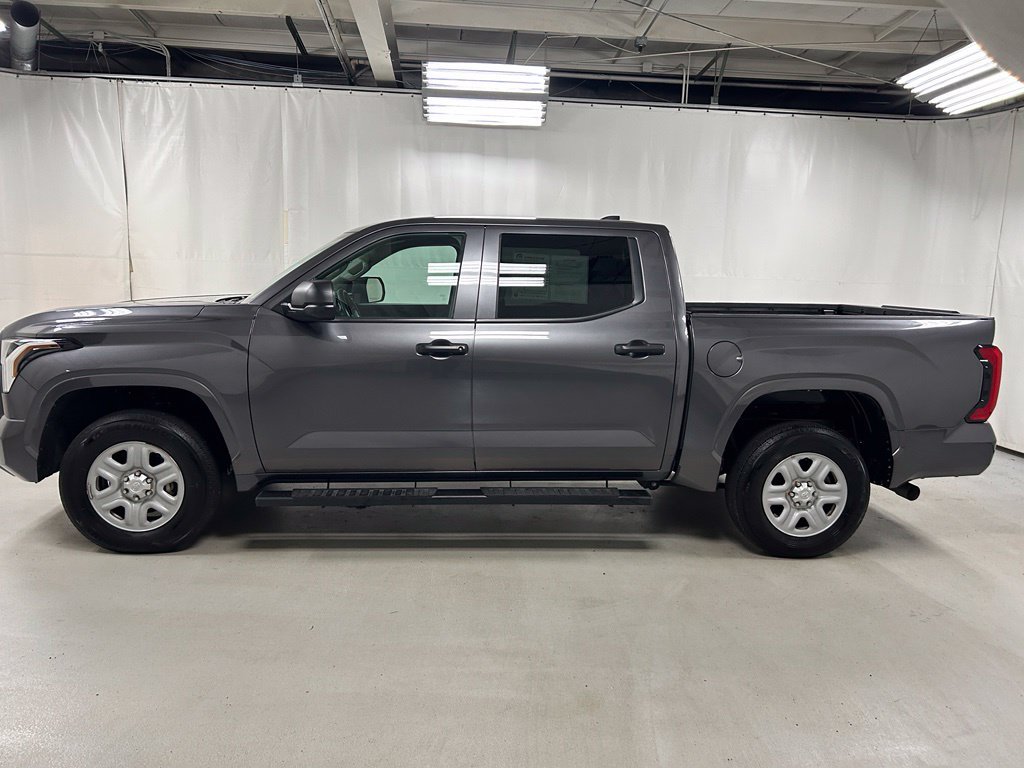 Used 2024 Toyota Tundra SR AWD/4WD image 8