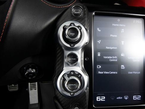 Used 2020 McLaren 720S Performance RWD image 25