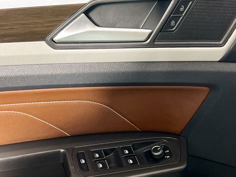 Used 2022 Volkswagen Atlas SE image 16